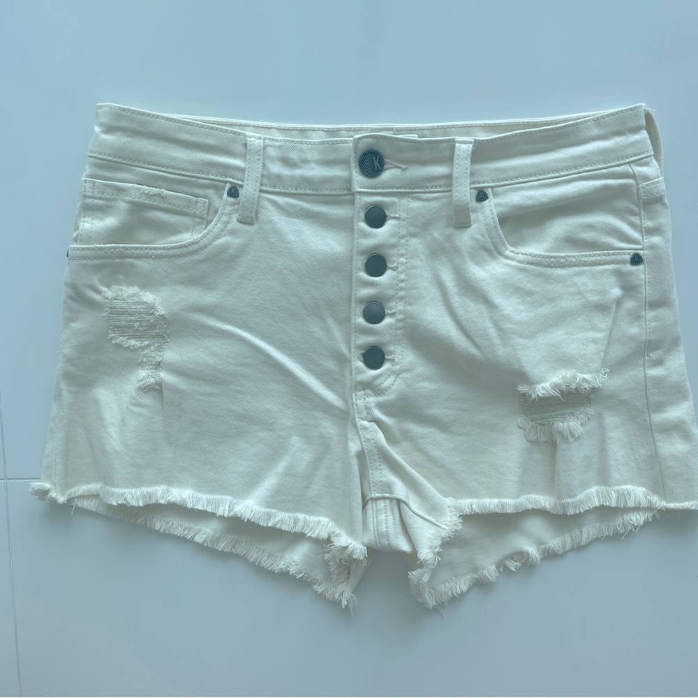 Kut from the Kloth Jane High Rise Short in Cream